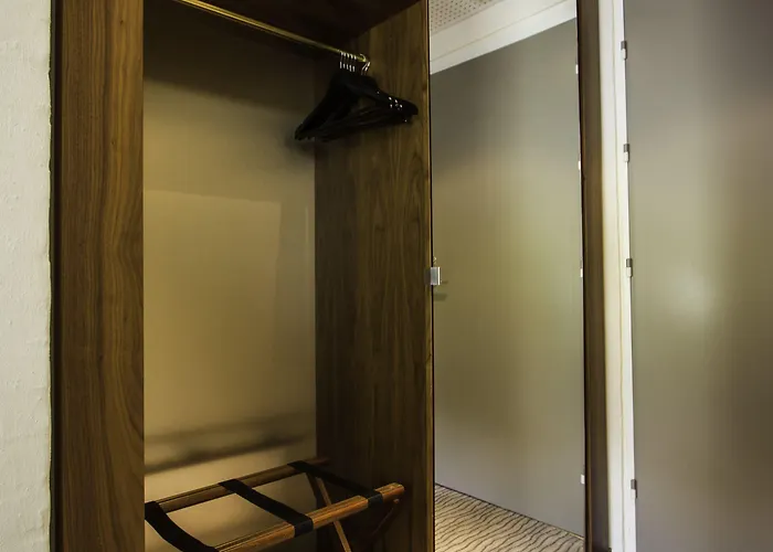 Nilles Estalagem Sabro